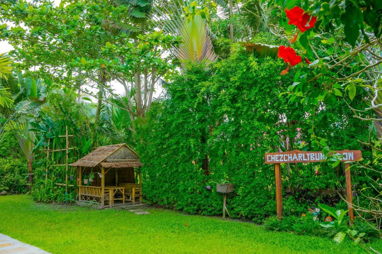 Chez Charly Bungalow Nai Yang Beach Extérieur photo